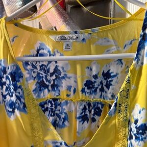 The Pioneer Woman Yellow and Blue Floral Blouse, Size XL, NWT, MAKE AN OFFER!!